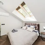 Riverra House - Two-bedroom Apartman Kaunas
