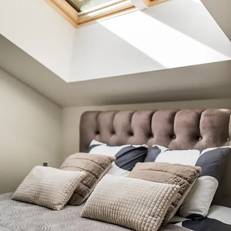 Riverra House - Two-bedroom Apartment Kaunas