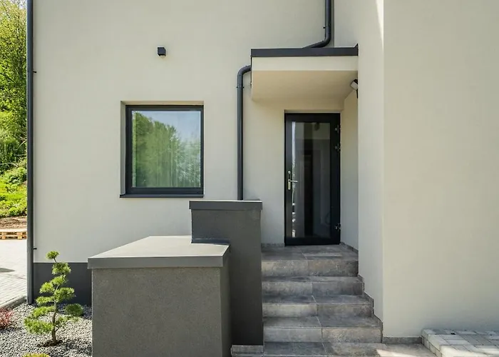 Riverra House - Two-bedroom Apartamento *