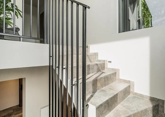 Riverra House - Two-bedroom